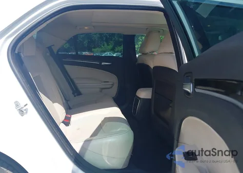 2017 Chrysler 300C из США, поврежденный, VIN 2C3CCAEG3HH570859